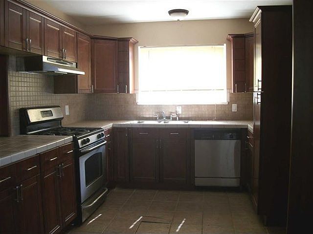 2nd image of 1715 Hale Ave