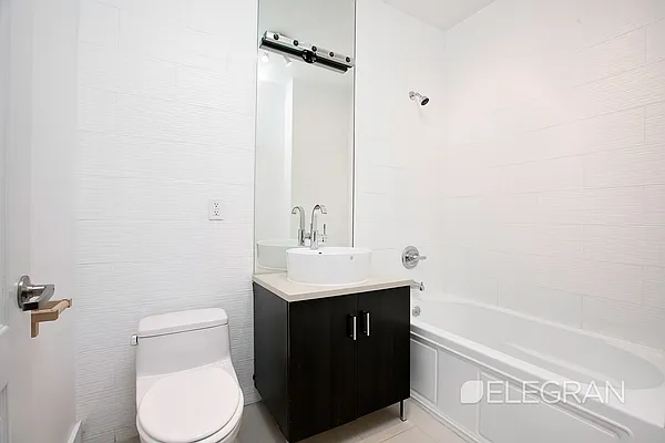 Rented by (Legacy) Elegran | media 17