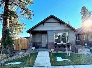 1807 W Hill Ave, Sisters, OR 97759