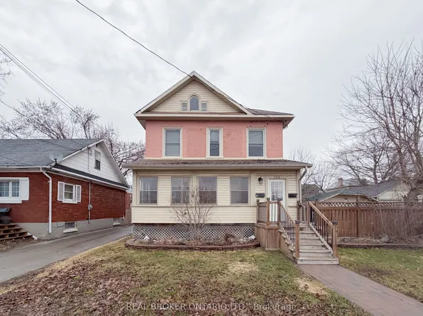 143 Elmsley St N #B, Smiths Falls, ON K7A 2H6