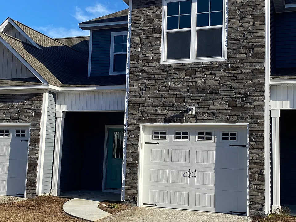 505 Stone Crab Ln