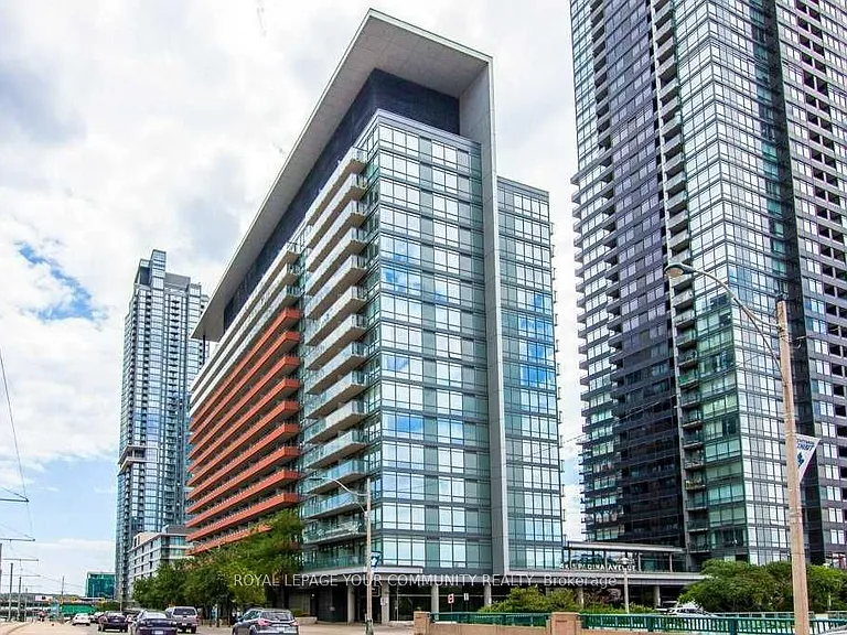 4K Spadina Ave #315 — Photo 17
