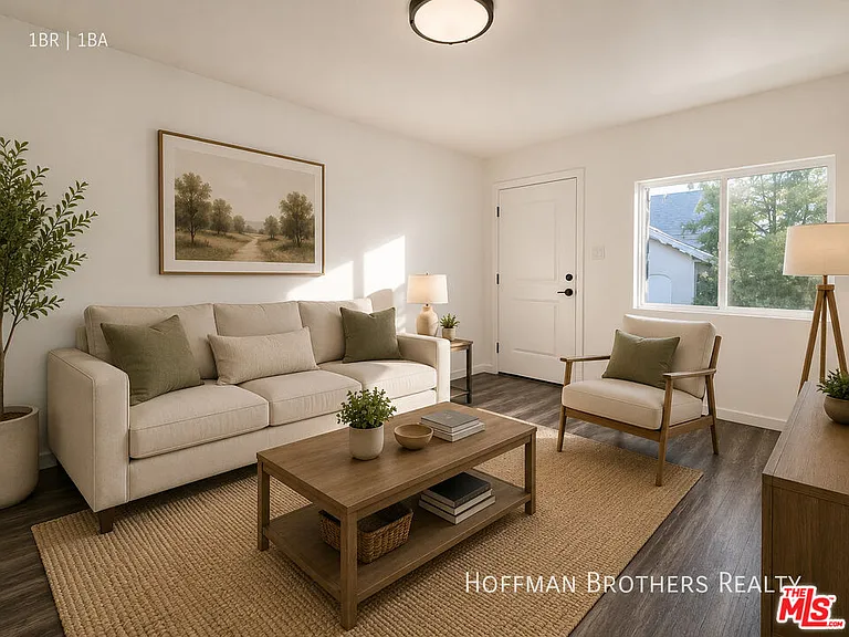 2630 Arvia St — Photo 2