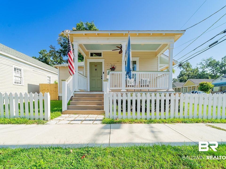 1st image of 950 Texas St