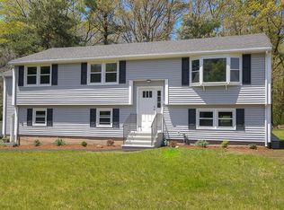 51 Houghton Rd, Wilmington, MA 01887