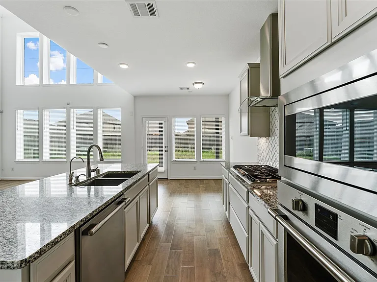 3614 Windward Canyon Dr — Photo 7