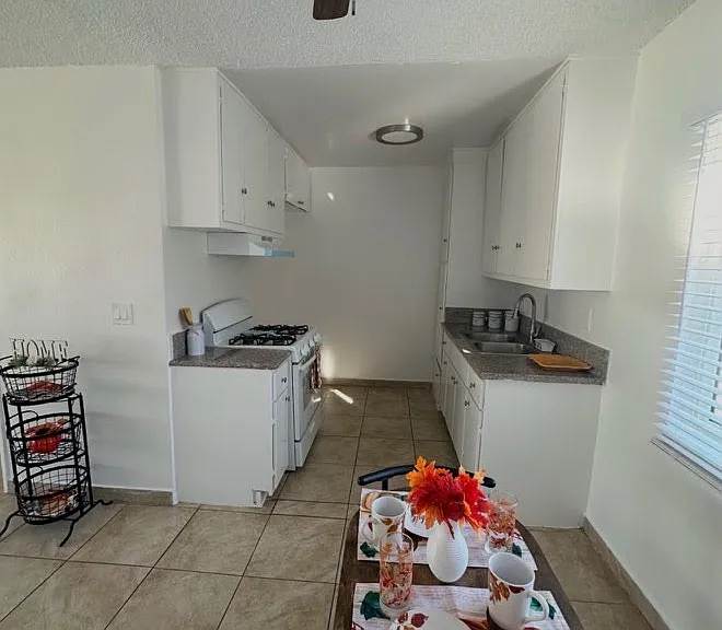 6623 Woodley Ave #6 — Photo 5