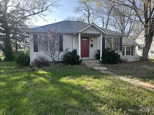 200 N Oakland Ave, Carbondale, IL 62901