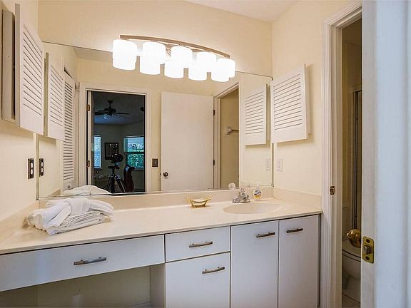 2nd image of 1200 Siesta Bayside Dr #1321-A