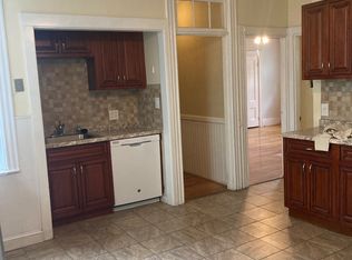 234 Cypress St #2, Brookline, MA 02445