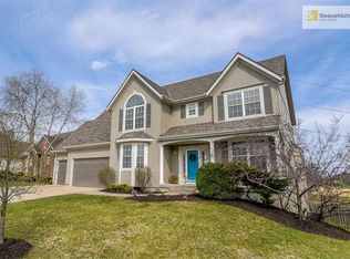 10007 Redbud Ln, Lenexa, KS 66220