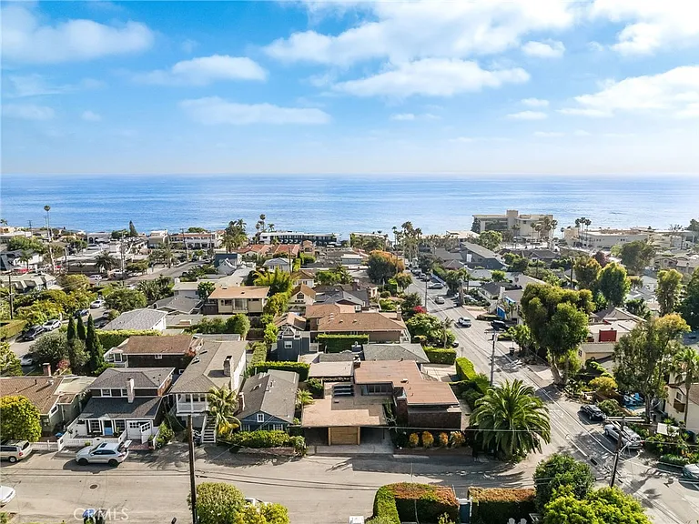 1641 Catalina — Photo 18