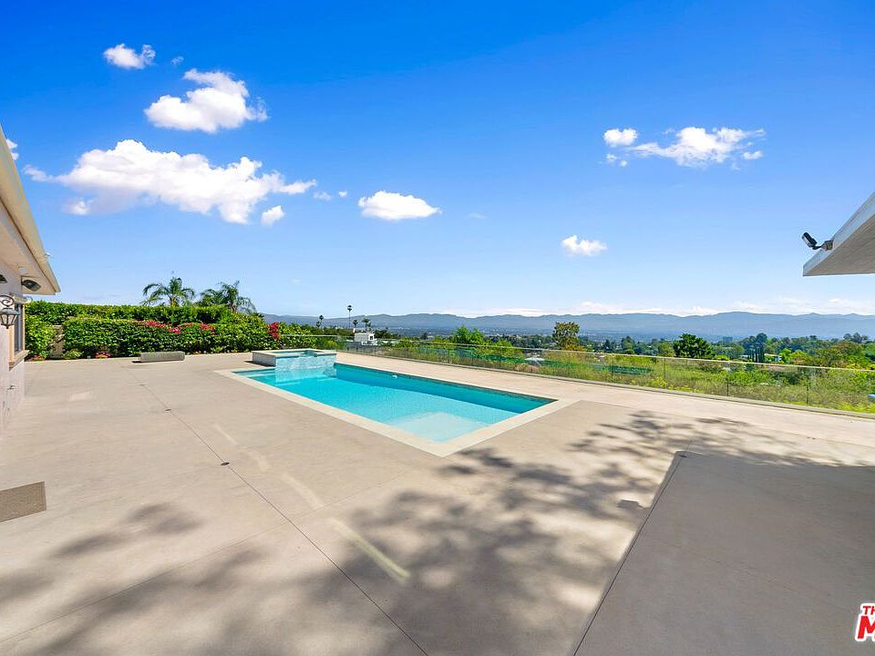 1st image of 3730 Westfall Dr