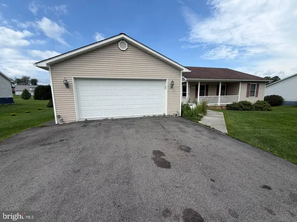 333 E Bailey Rd, Lewisburg, WV 24901