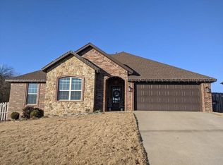 2014 Quinlan Ave, Lowell, AR 72745