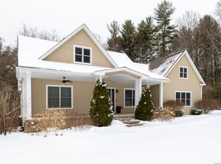 83 Richards Rd, New Hartford, CT 06057