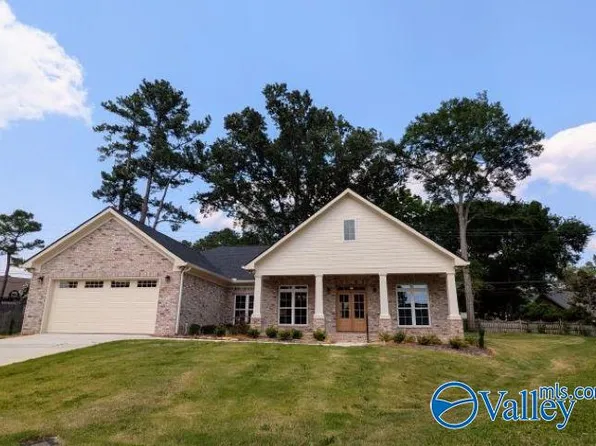 1203 Bluefield Cir SE, Huntsville, AL 35801