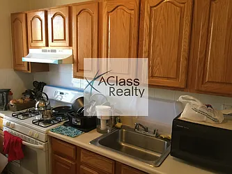 Rented by A Class Realty Long Island City LLC