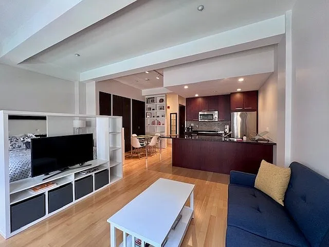 40 Fay St #407 — Photo 15