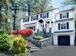 305 Harbison Rd, Wayne, PA 19087