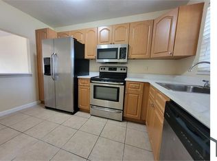 120 Sparrow Dr APT 106, Royal Palm Beach, FL 33411