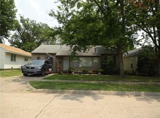 1520 N 8th St, Independence, KS 67301