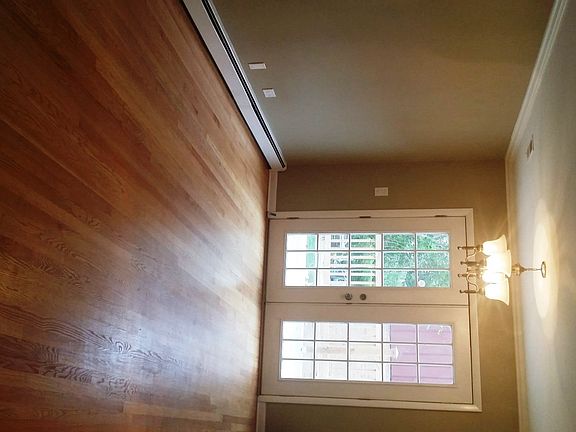 5th image of 9221 N Courtland Dr #1