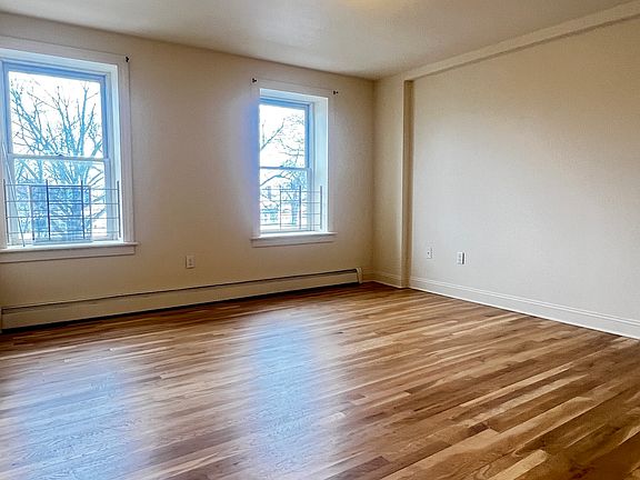 3rd image of 97 Liberty St APT 3S