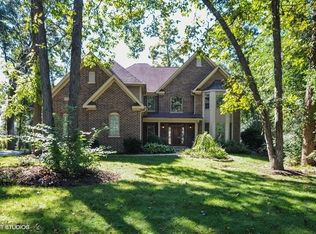 5707 Tomlinson Dr, McHenry, IL 60050