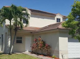 1921 NW 184th Ter, Pembroke Pines, FL 33029