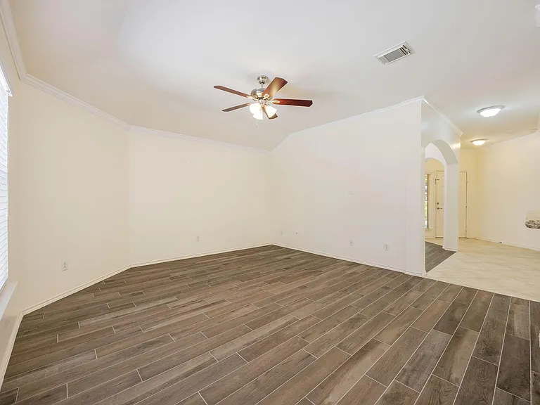 20602 Naples Terrace Ln — Photo 6