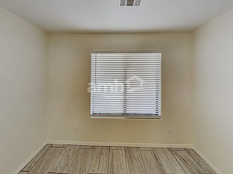2036 W Kristina Ave — Photo 15
