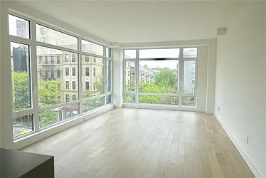 Rented by R New York