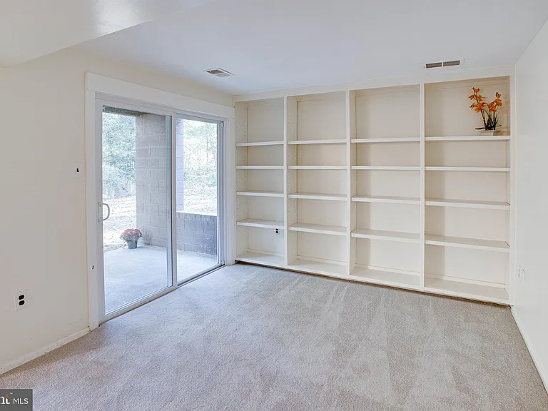 12303 Mulberry Ct — Photo 64