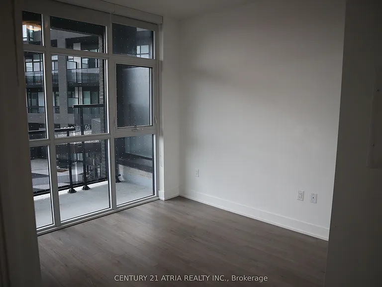 60 George Butchart Dr #210 — Photo 6