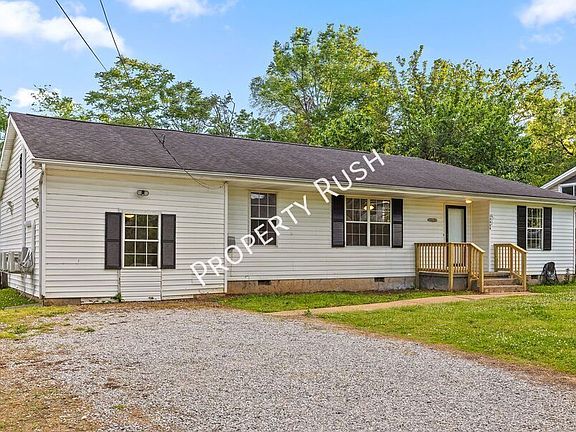 3rd image of 3404 Frawley St