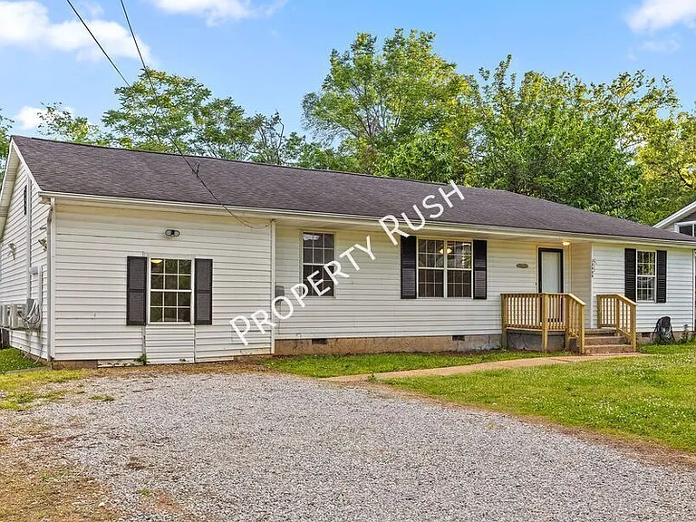 3404 Frawley St — Photo 2