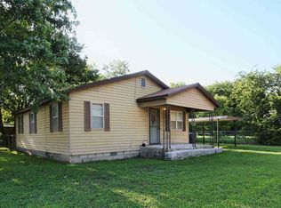 109 9th Ave SE, Ardmore, OK 73401