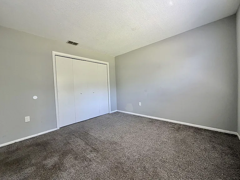 12258 Foothill St — Photo 14