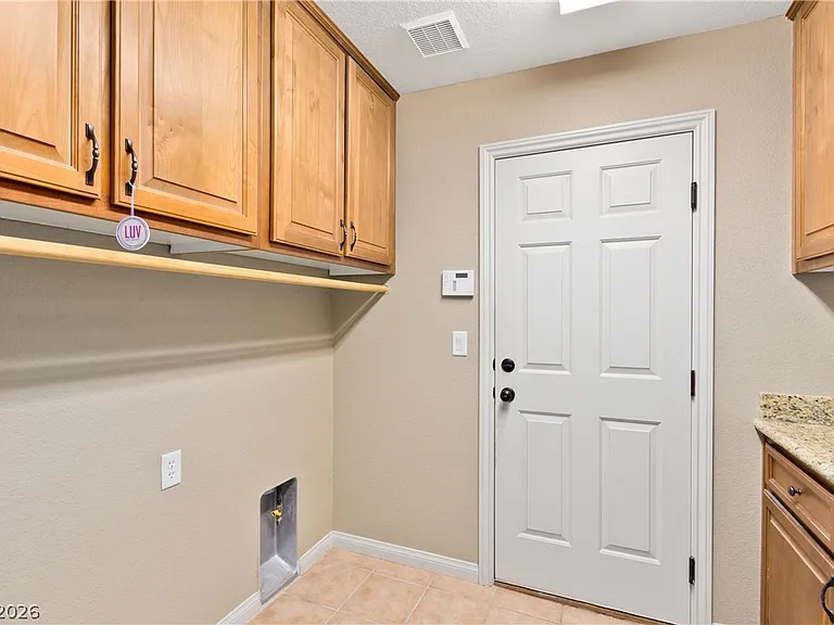 8461 Moondance Cellars Ct — Photo 24