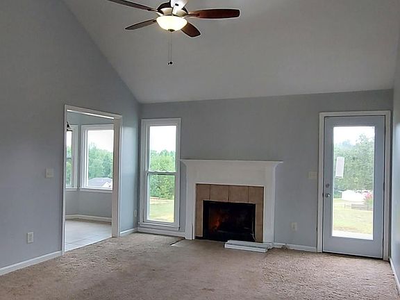 3rd image of 98 Lee Road 2095