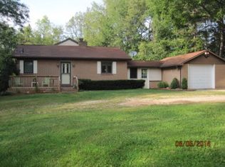 153 E Baseline Rd, Plainwell, MI 49080