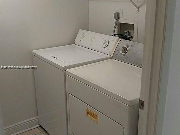 5th image of 5646 Rock Island Rd APT 205