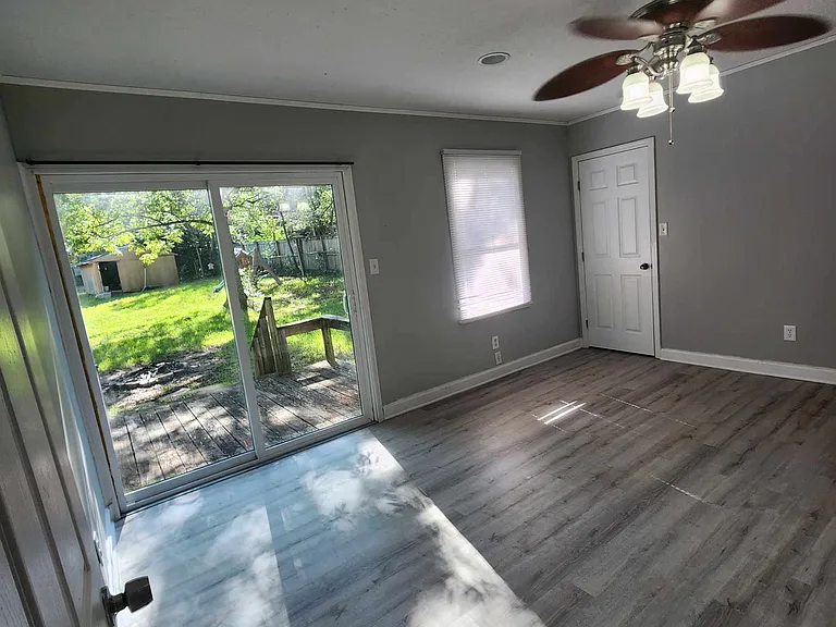 6113 Warner Rd — Photo 11