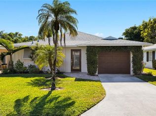 13 Crooked Ln, Naples, FL 34112
