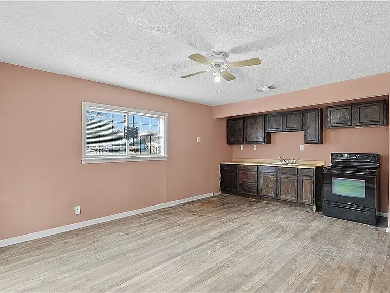 1321 Quail Ln #2 — Photo 5