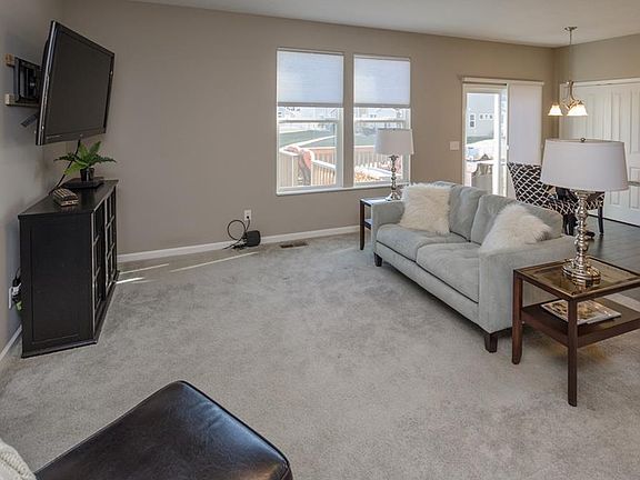5th image of 15130 Atkinson Dr