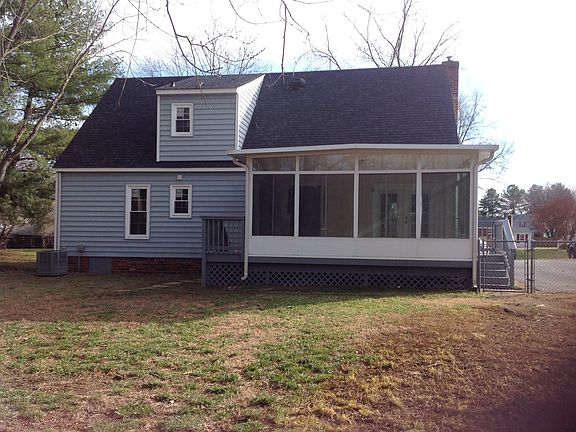 2nd image of 7086 Sunnyhill Dr