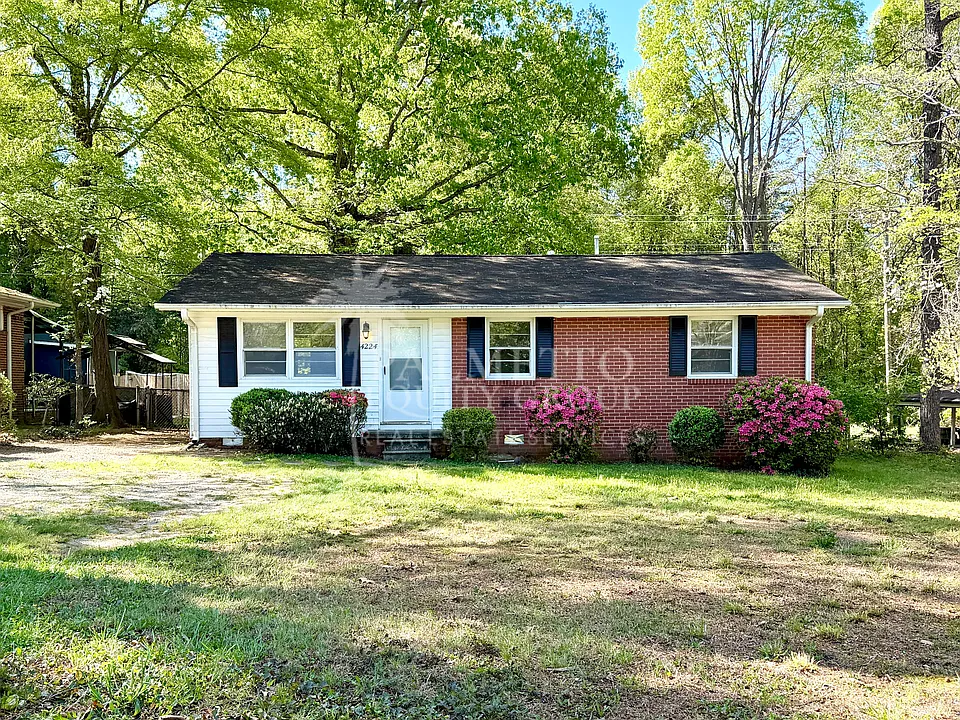 4224 Kildare Dr