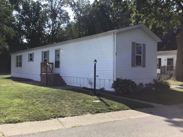 21 E Woodside Ter #21, Holland, OH 43528